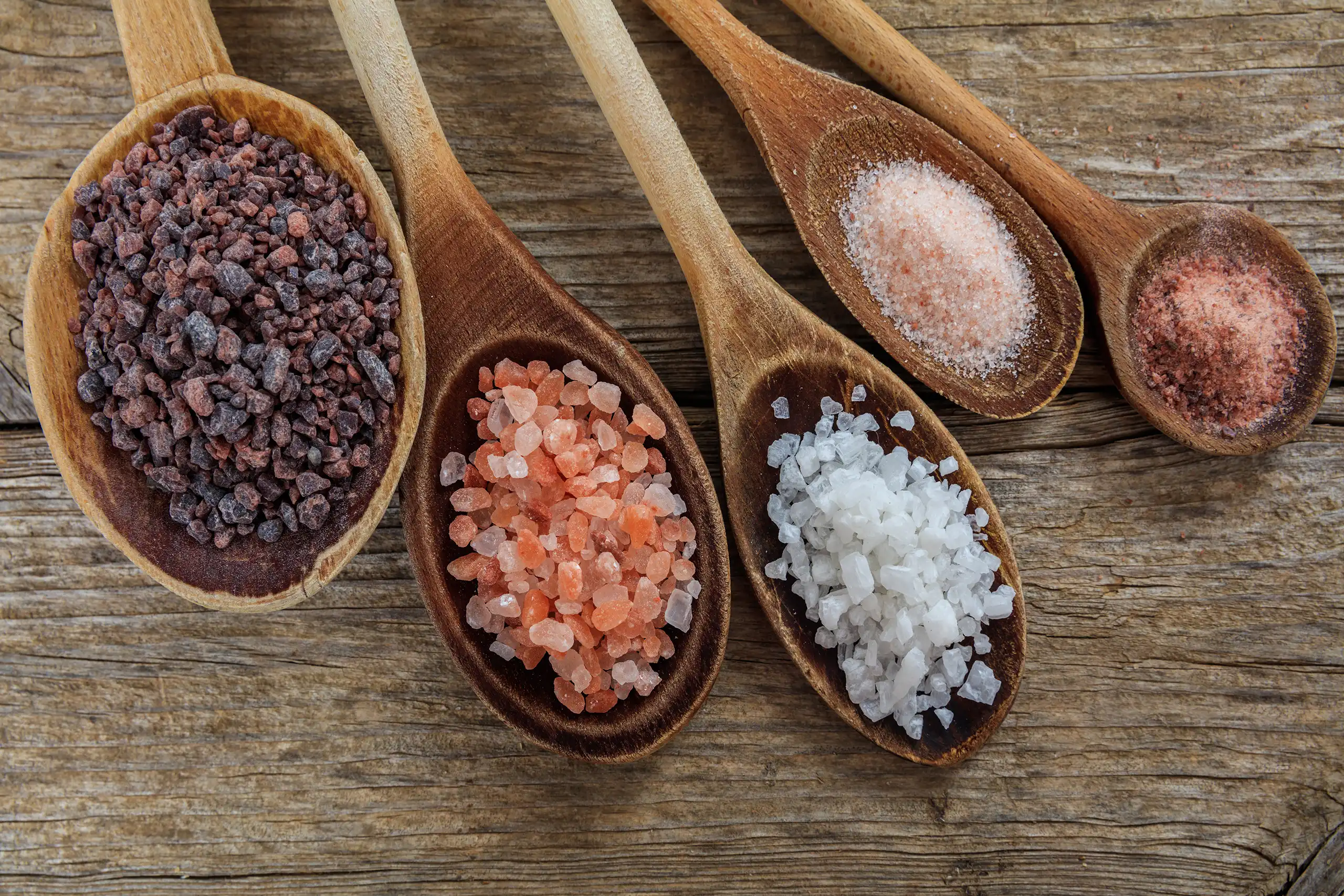 Unveiling the Versatility of Himalayan Edible Salt: Colors and Grain Sizes for Various Culinary Applications